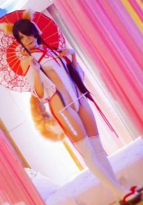 动漫美女被脱小内内香椿动漫_最近手机在线观看